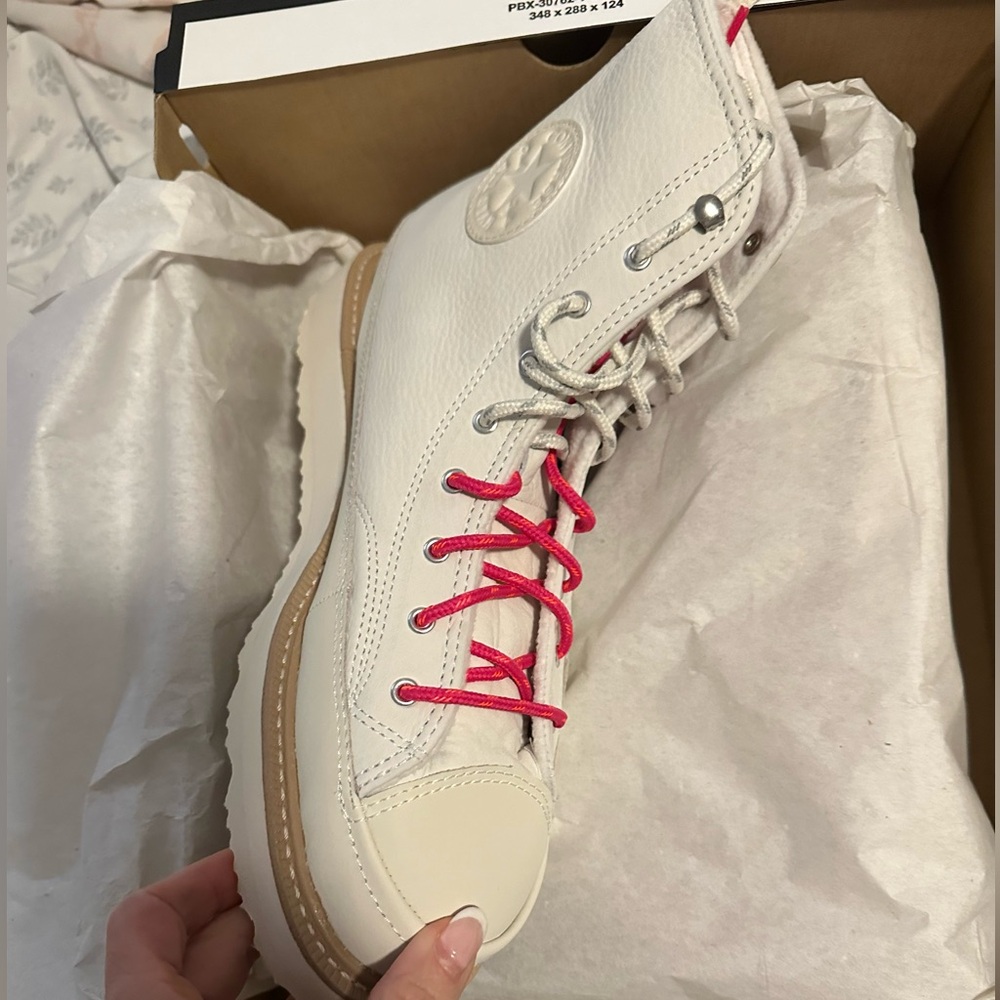 Converse Chuck Taylor terrain boot